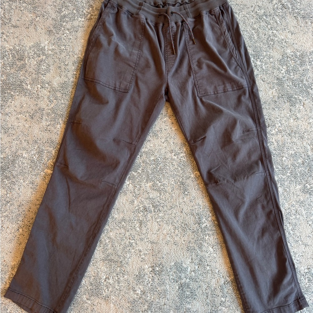 listing-status-banner